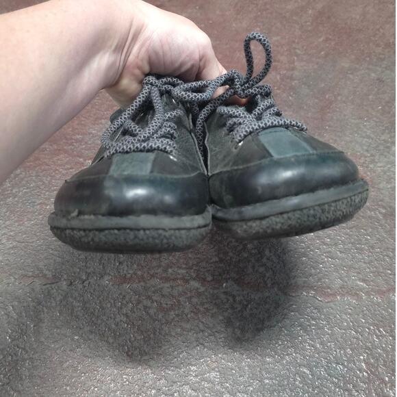 Born Women Lace Up Size US 9 EU 40 Black Leather Vintage Retro Sneaker 90s y2k - Picture 4 of 11